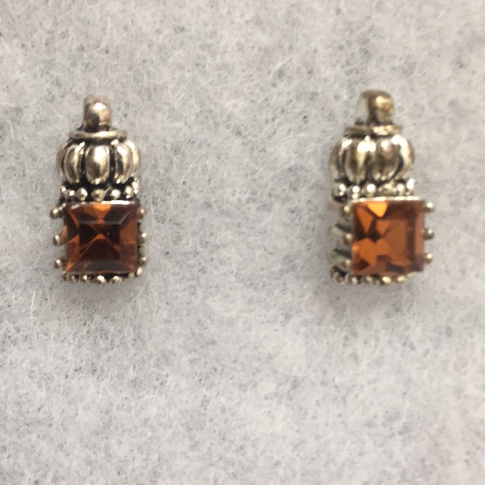 Silver tone and auburn post earrings